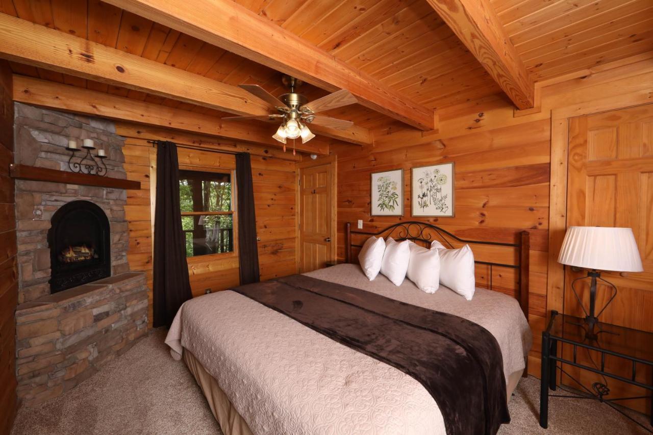 Horseshoe Hideaway Sevierville Exterior photo